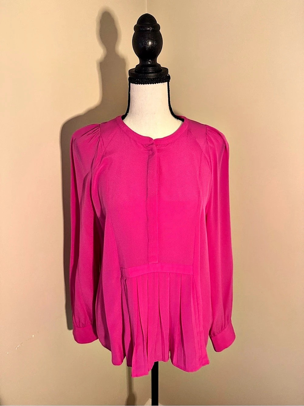 J. Crew 100% Silk Pleated Blouse in Hot Pink Size Small Like New